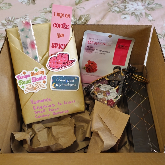 Other - Blind Date With A Book *Romance*